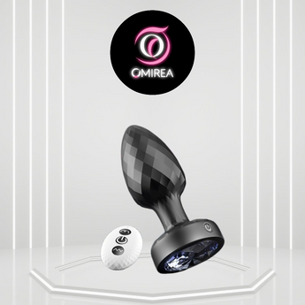 Black diamond-patterned butt plug with Omirea logo on a white background
